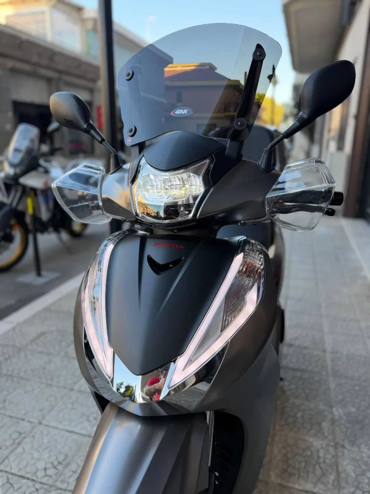 Honda SH 300 i Sport ABS (2018 - 20) (3)