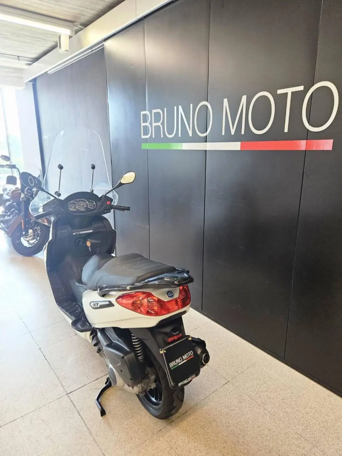 Piaggio X7 300 Evo ie (2009 - 14) (5)