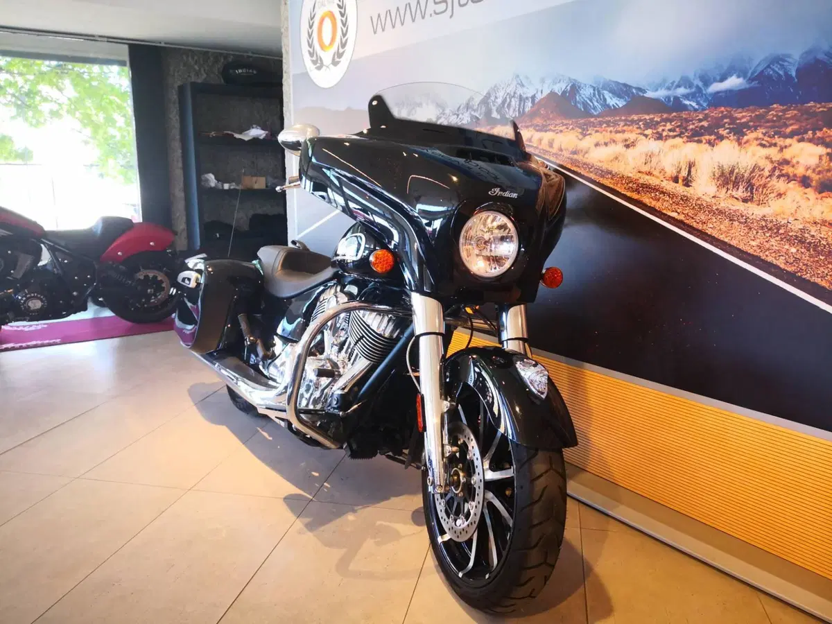 Indian Chieftain Limited (2019 - 20) (3)