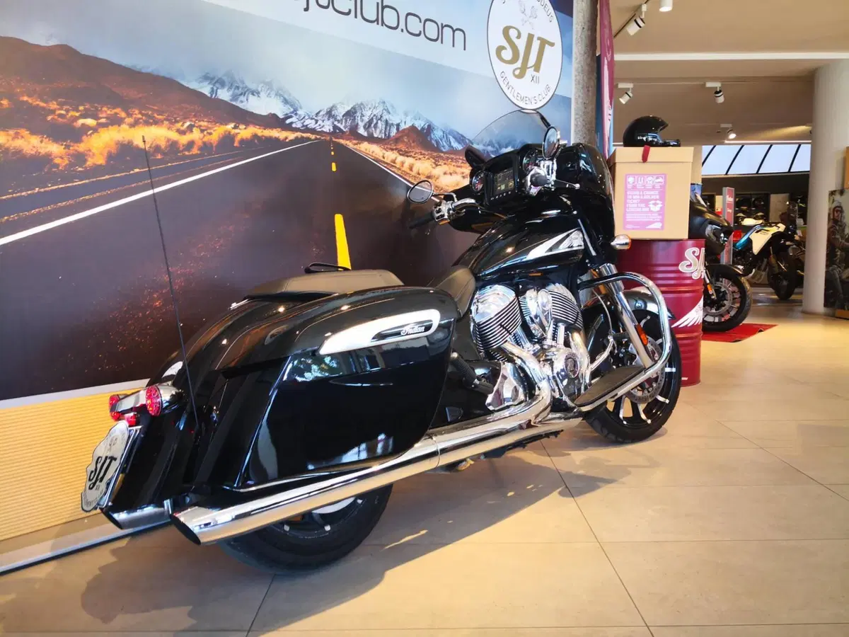 Indian Chieftain Limited (2019 - 20) (6)
