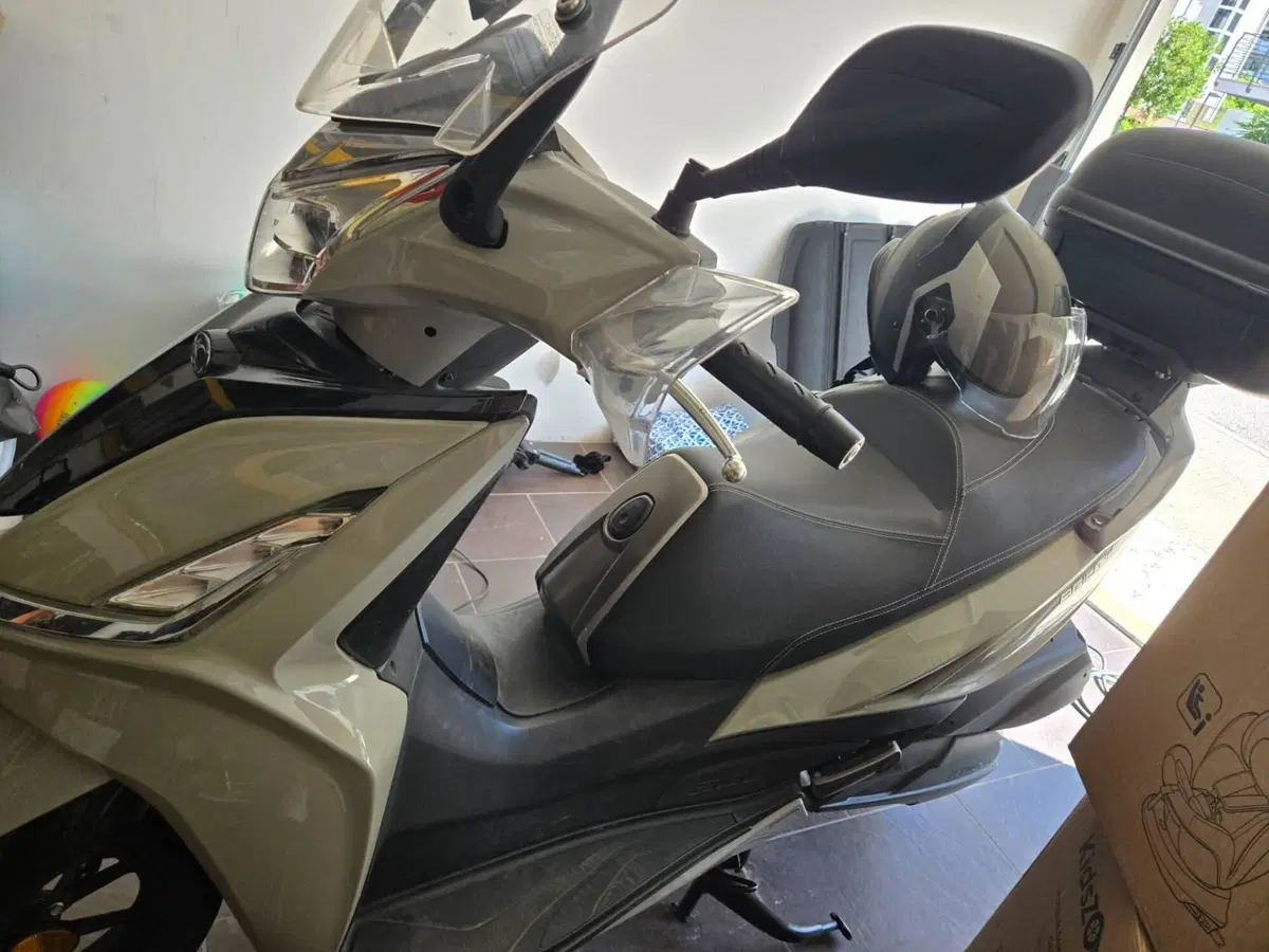 Kymco Agility 300i Noodoe (2020) (2)