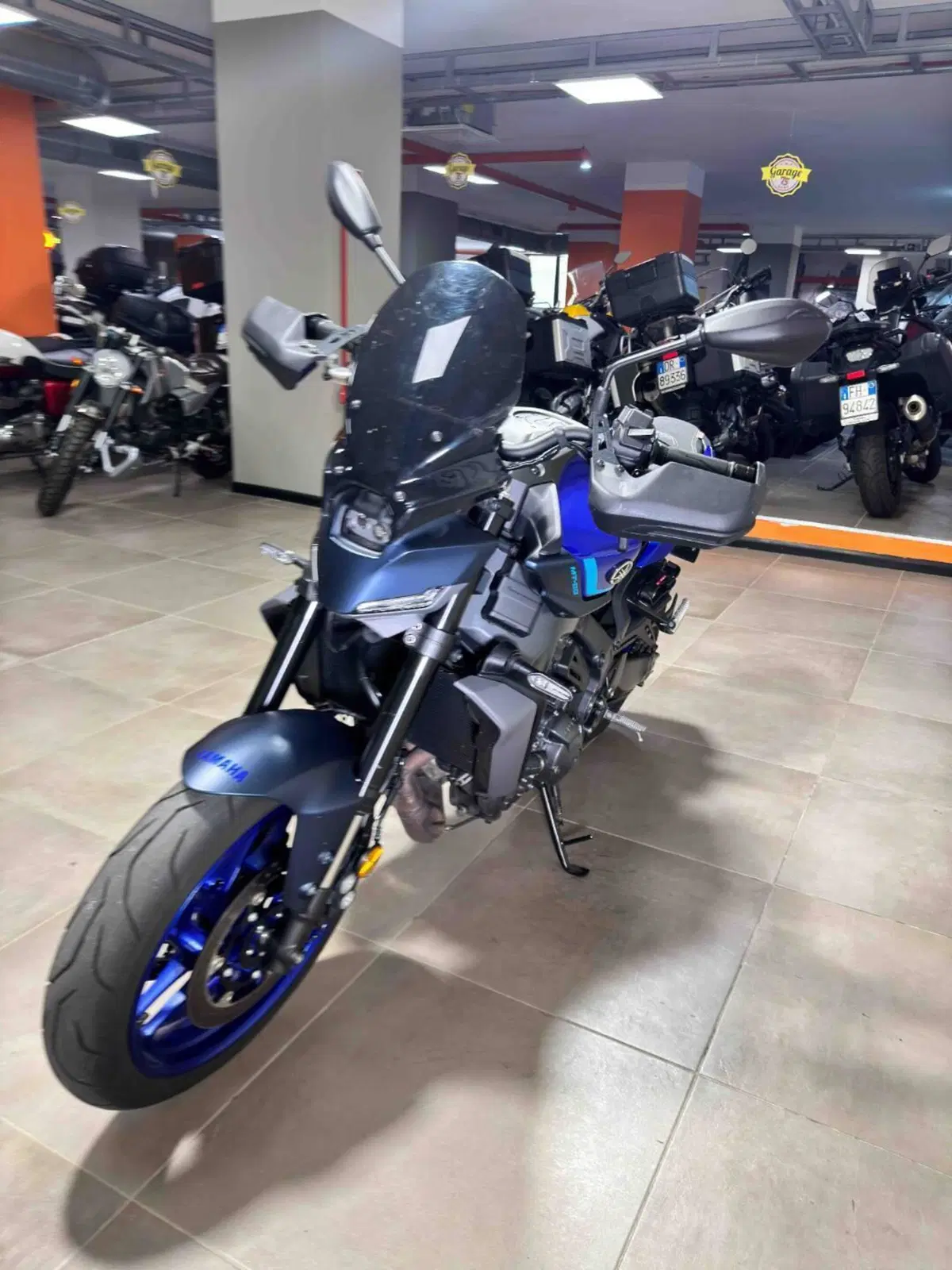 Yamaha MT-09 Y-AMT (2024 - 26) (3)