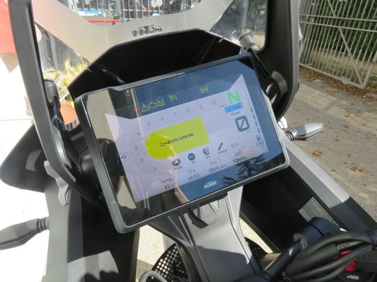 KTM 1290 Super Adventure S (2022 - 25) (13)