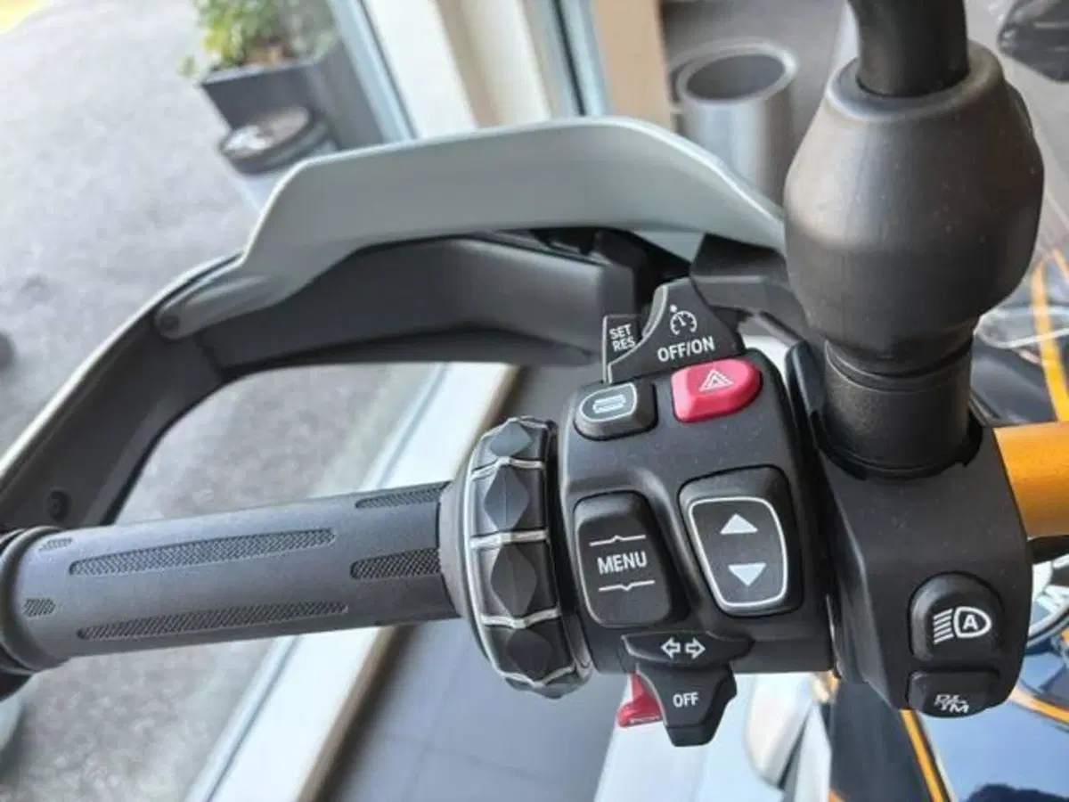 Bmw R 1300 GS (2023 - 26) (6)