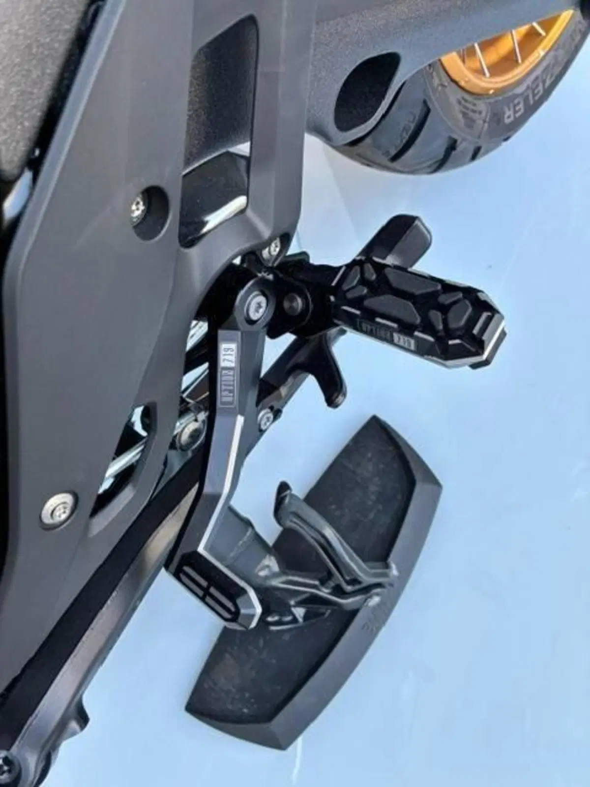 Bmw R 1300 GS (2023 - 26) (9)