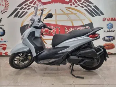 Piaggio Beverly 400 (2025 - 26) usata