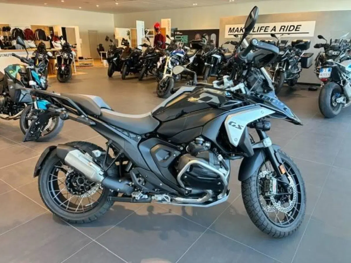 Bmw R 1300 GS Triple Black (2023 - 26) (2)