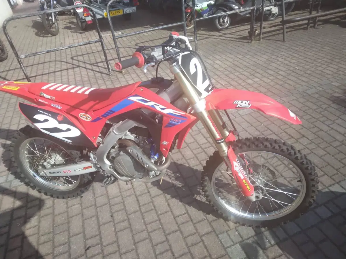 Honda CRF 450R (2018) (4)