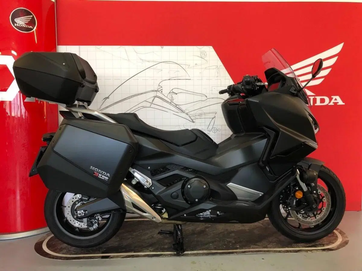Honda Forza 750 (2025 - 26) (7)