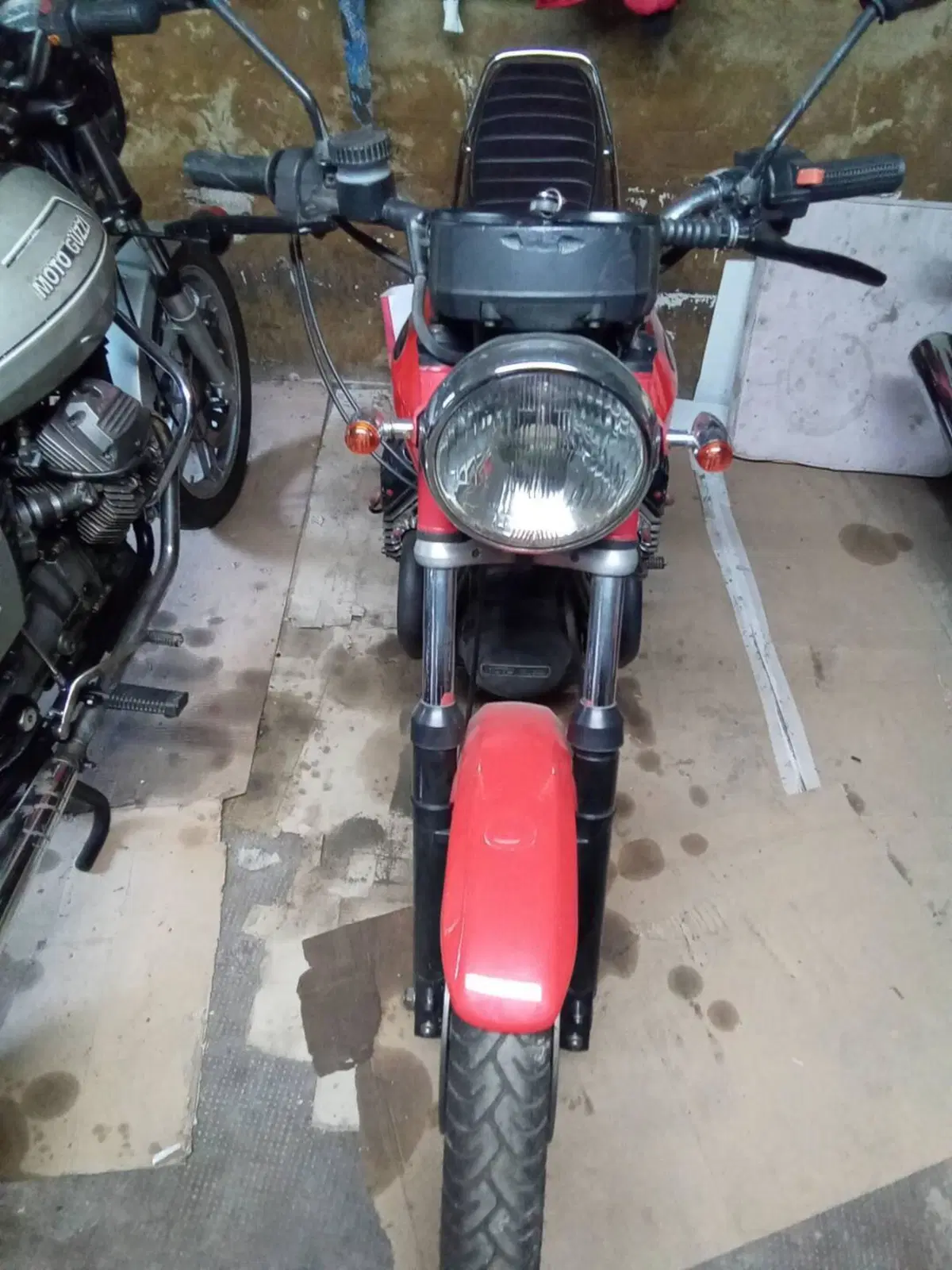 Moto Guzzi V 35 II (1981 - 86) (4)