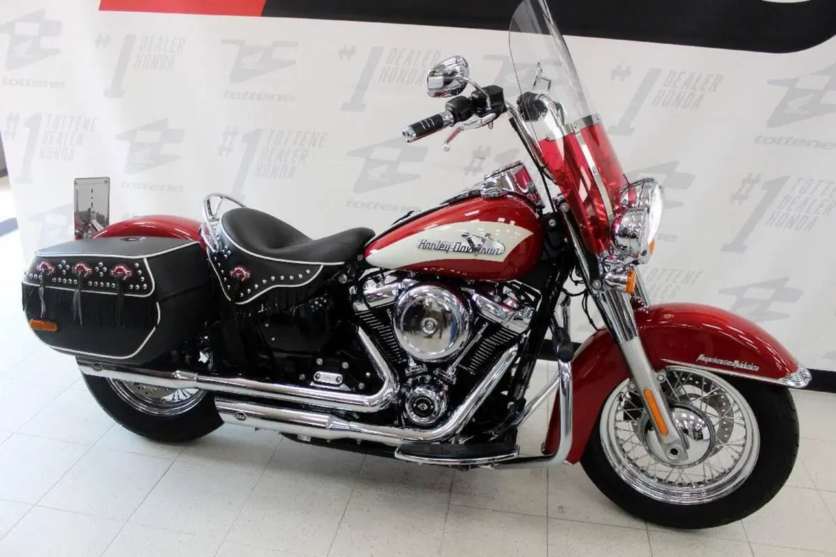 Harley-Davidson Hydra-Glide Revival (2024 - 25) (3)