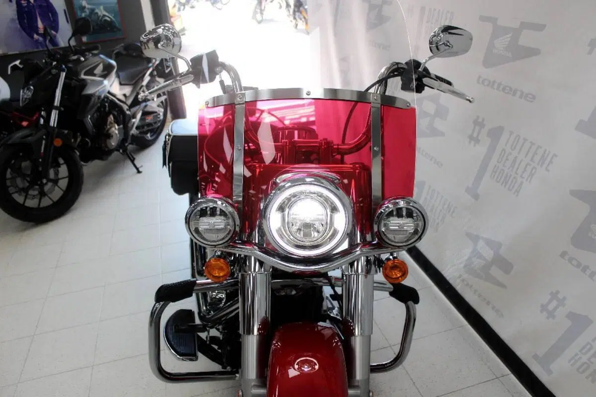 Harley-Davidson Hydra-Glide Revival (2024 - 25) (4)
