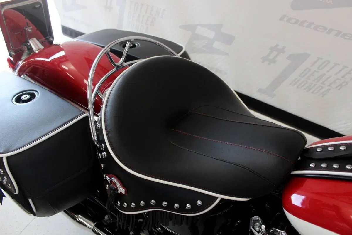 Harley-Davidson Hydra-Glide Revival (2024 - 25) (5)