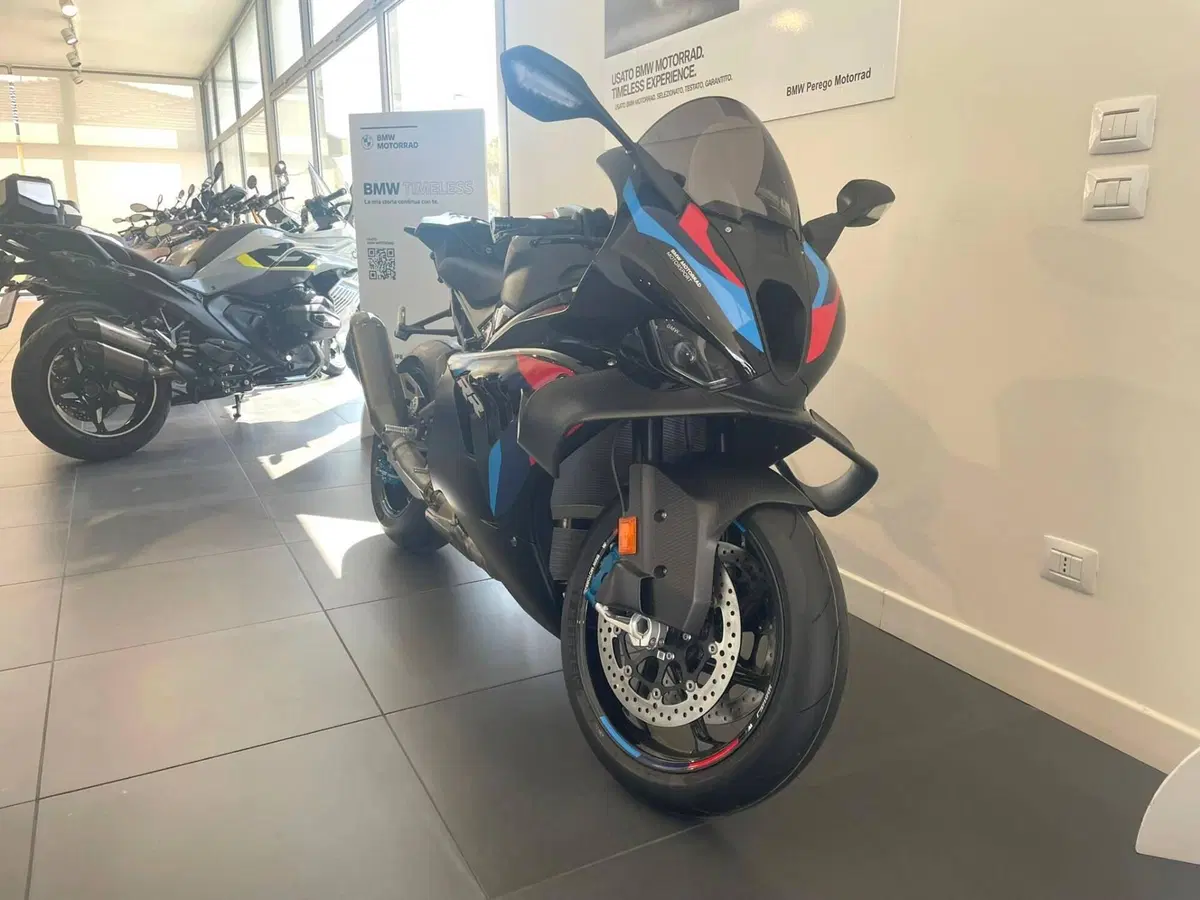 Bmw M 1000 RR (2025 - 26) (2)