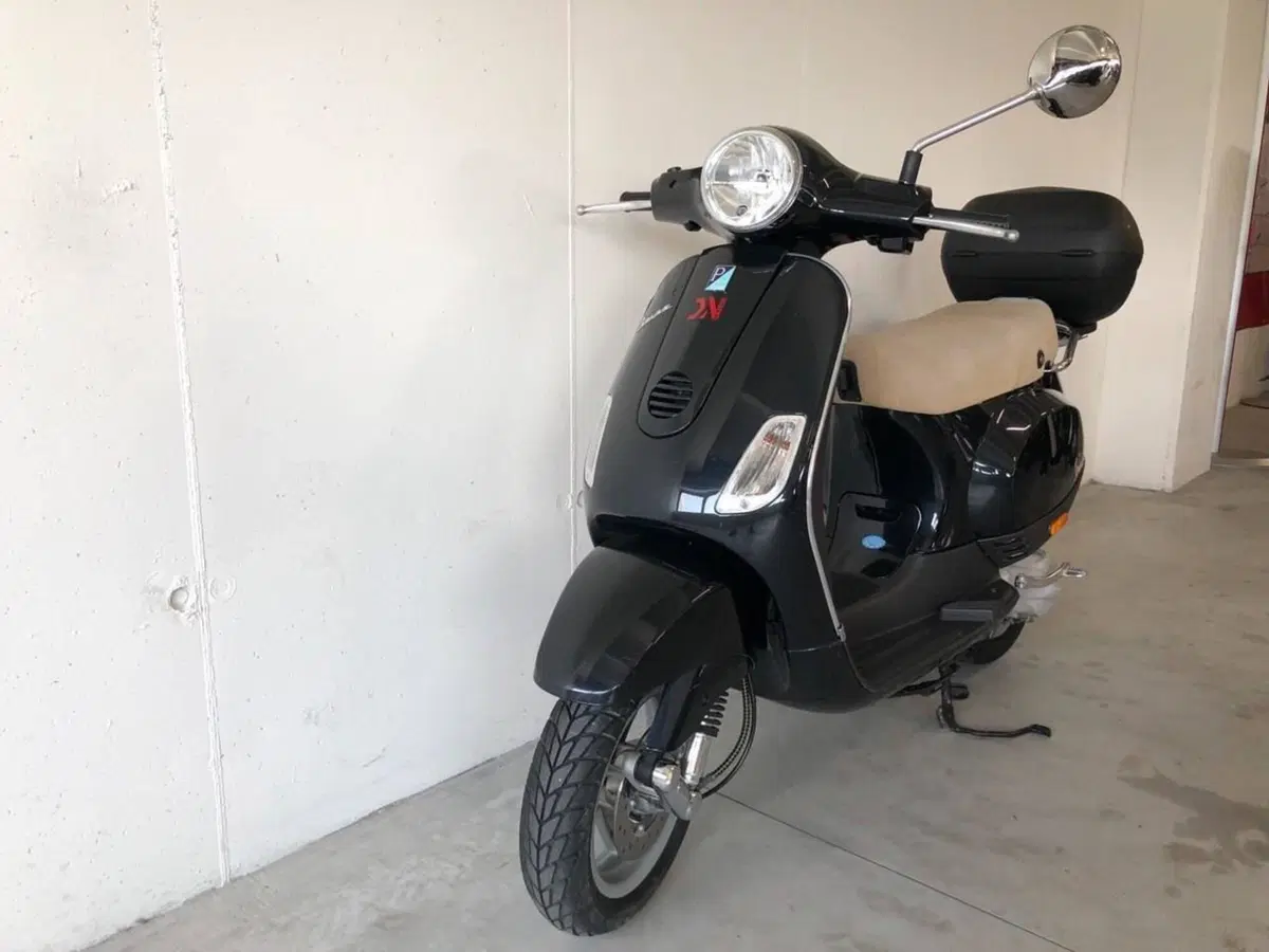 Vespa LX 50 (2005 - 08) (4)