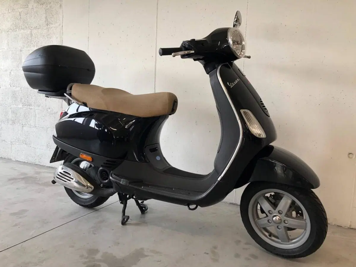 Vespa LX 50 (2005 - 08) (6)