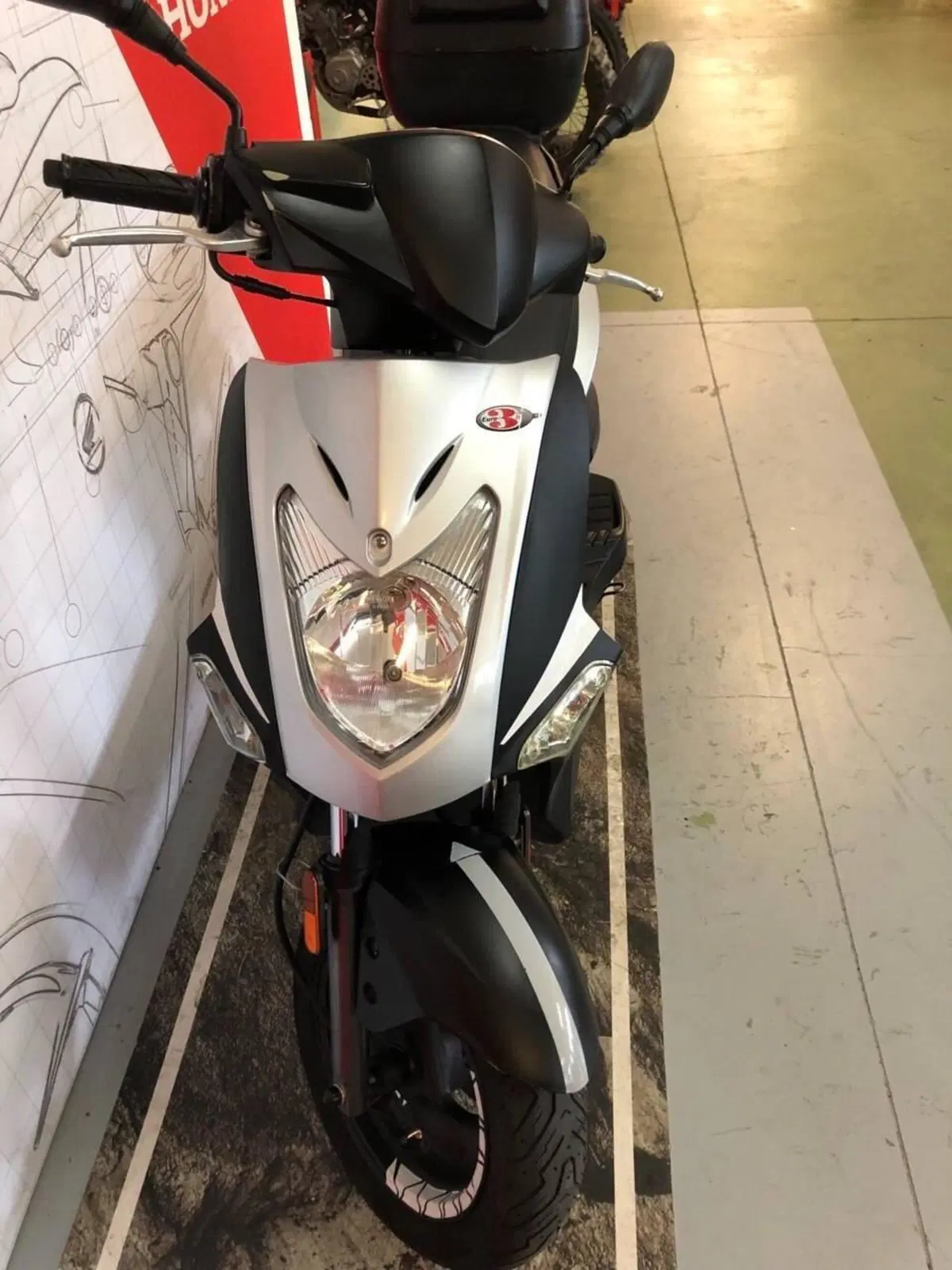 Kymco Agility 125 R12 (2007 - 13) (2)