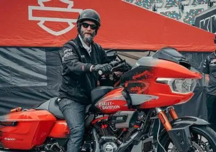 Keanu Reeves in pista, arriva la docuserie sull'avventura racing di ARCH Motorcycle