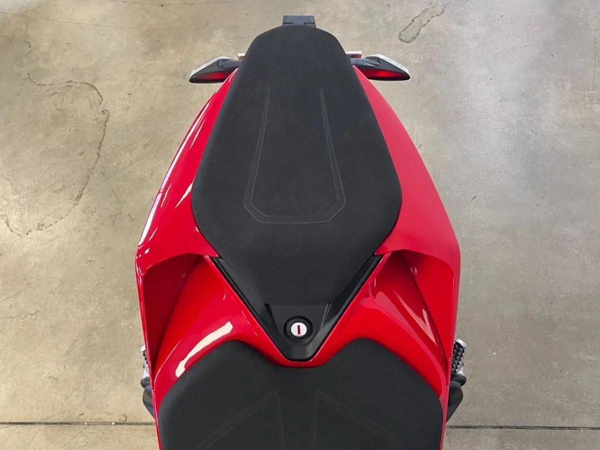 Ducati Panigale V2 (2025 - 26) (8)