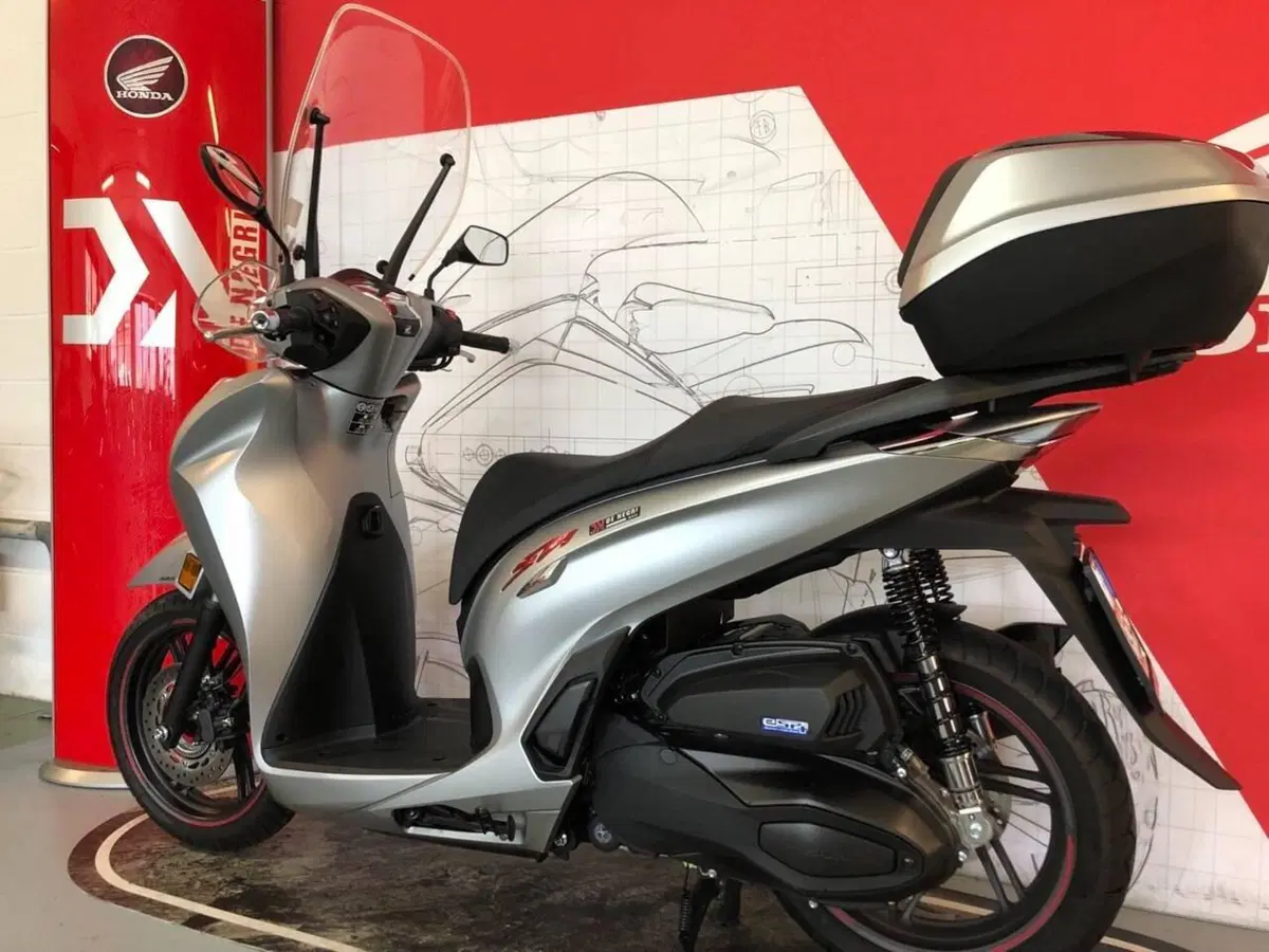 Honda SH 350 (2021 - 24) (5)