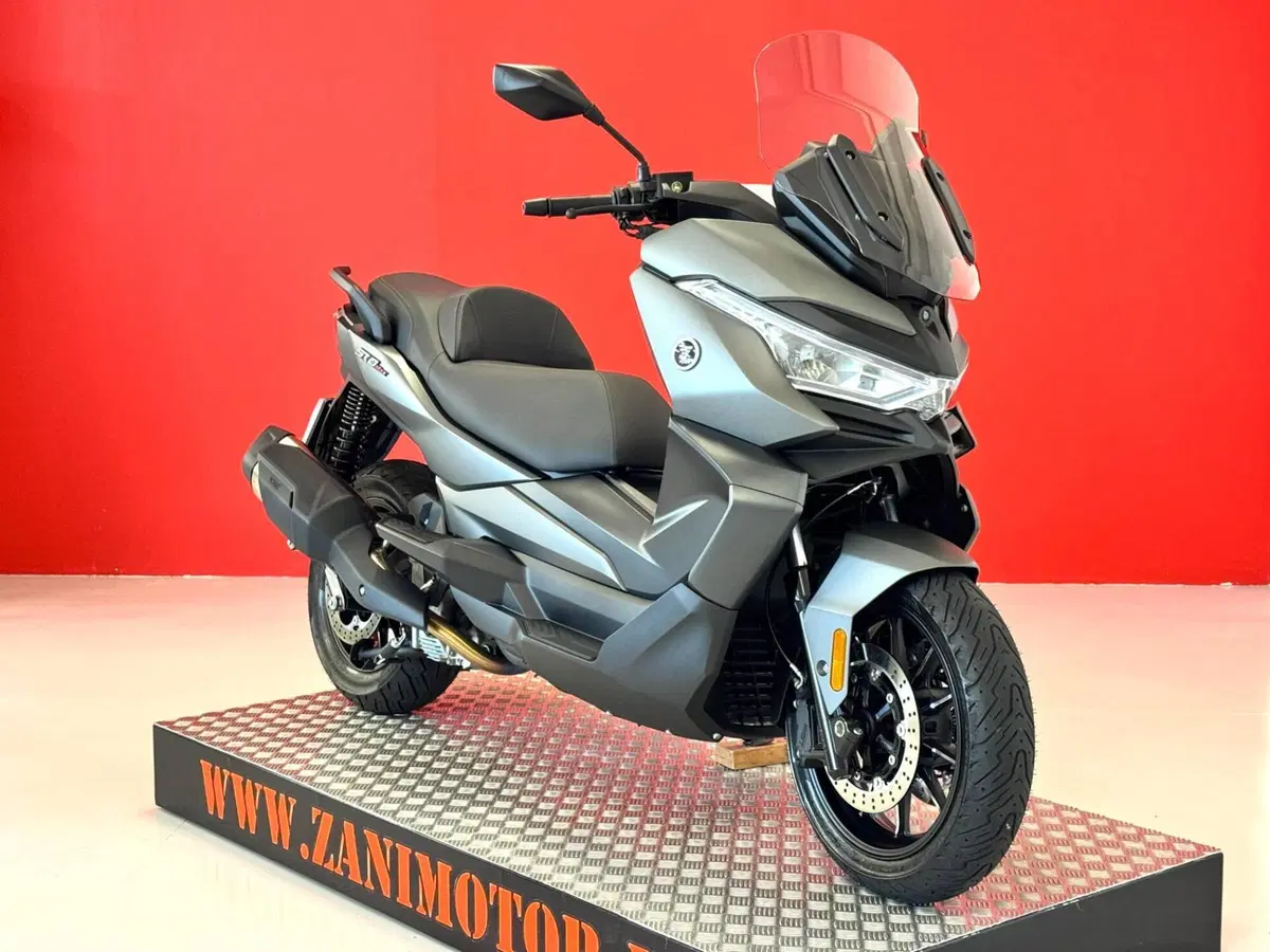 Voge Sfida SR4 MAX (2024 - 26) (2)