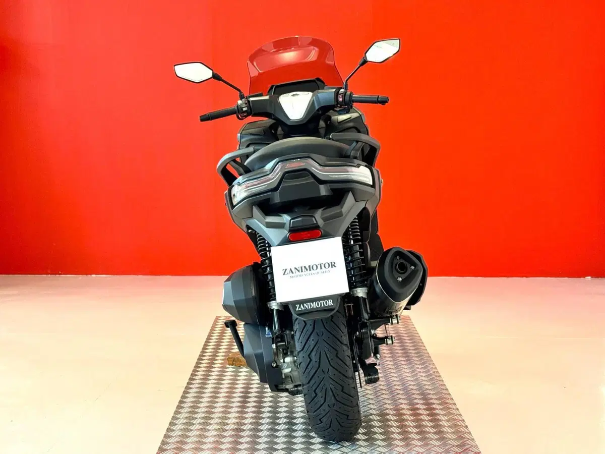 Voge Sfida SR4 MAX (2024 - 26) (7)