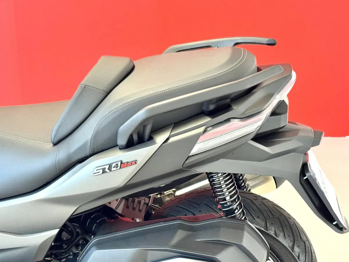Voge Sfida SR4 MAX (2024 - 26) (15)