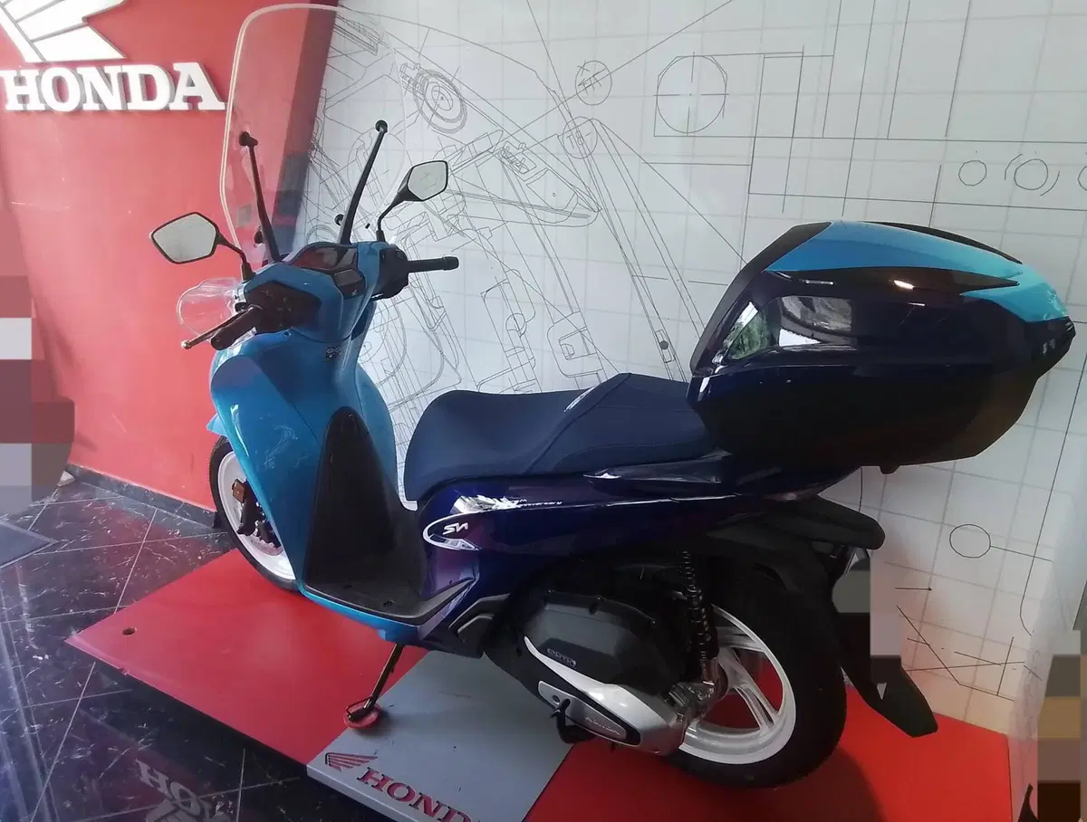 Honda SH 125i (2024 - 25) (2)