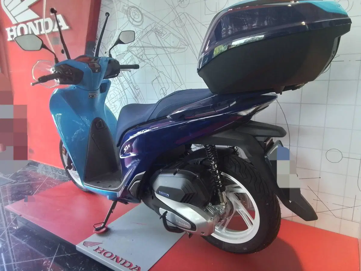 Honda SH 125i (2024 - 25) (8)