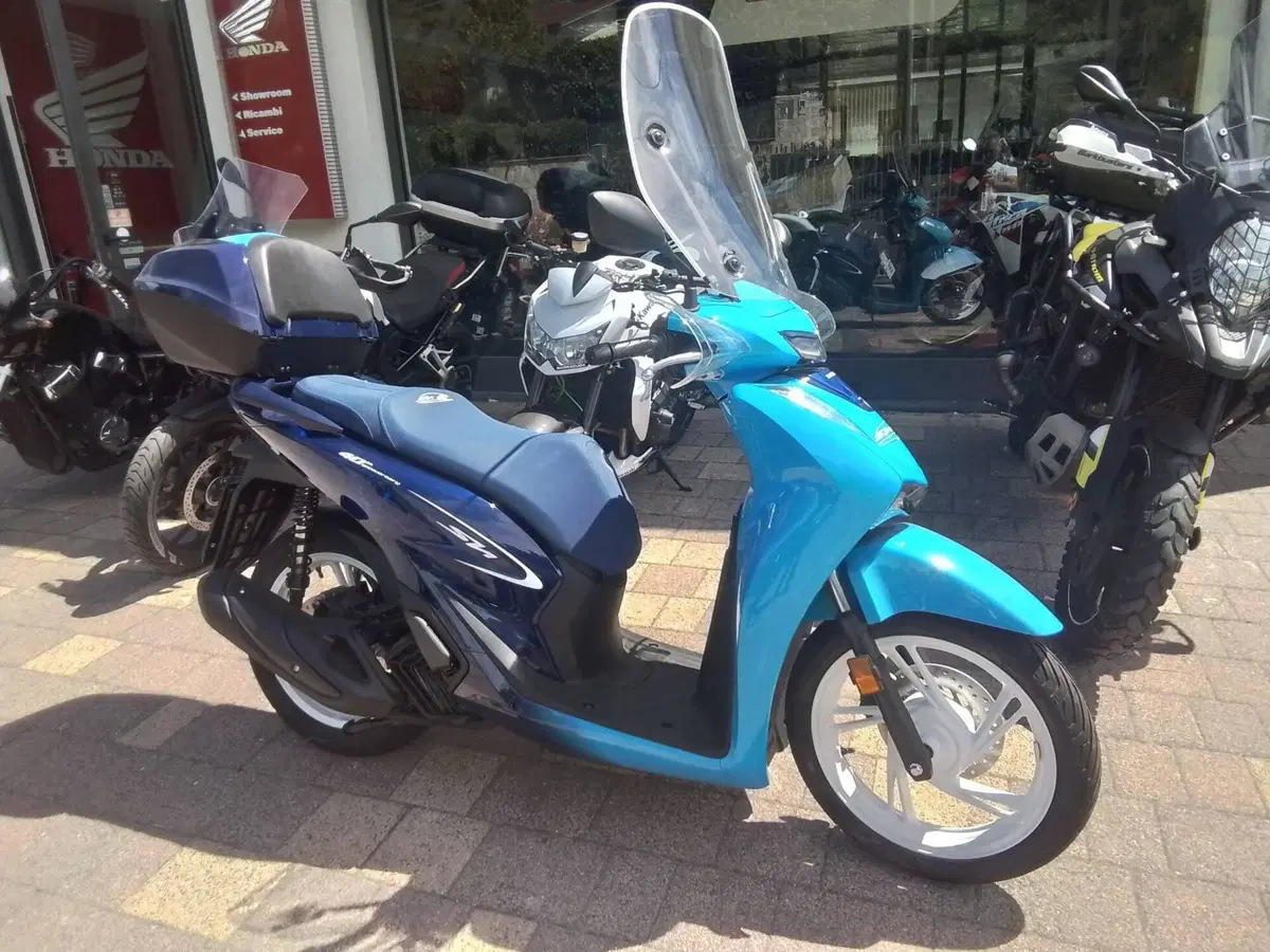 Honda SH 125i (2024 - 25) (16)