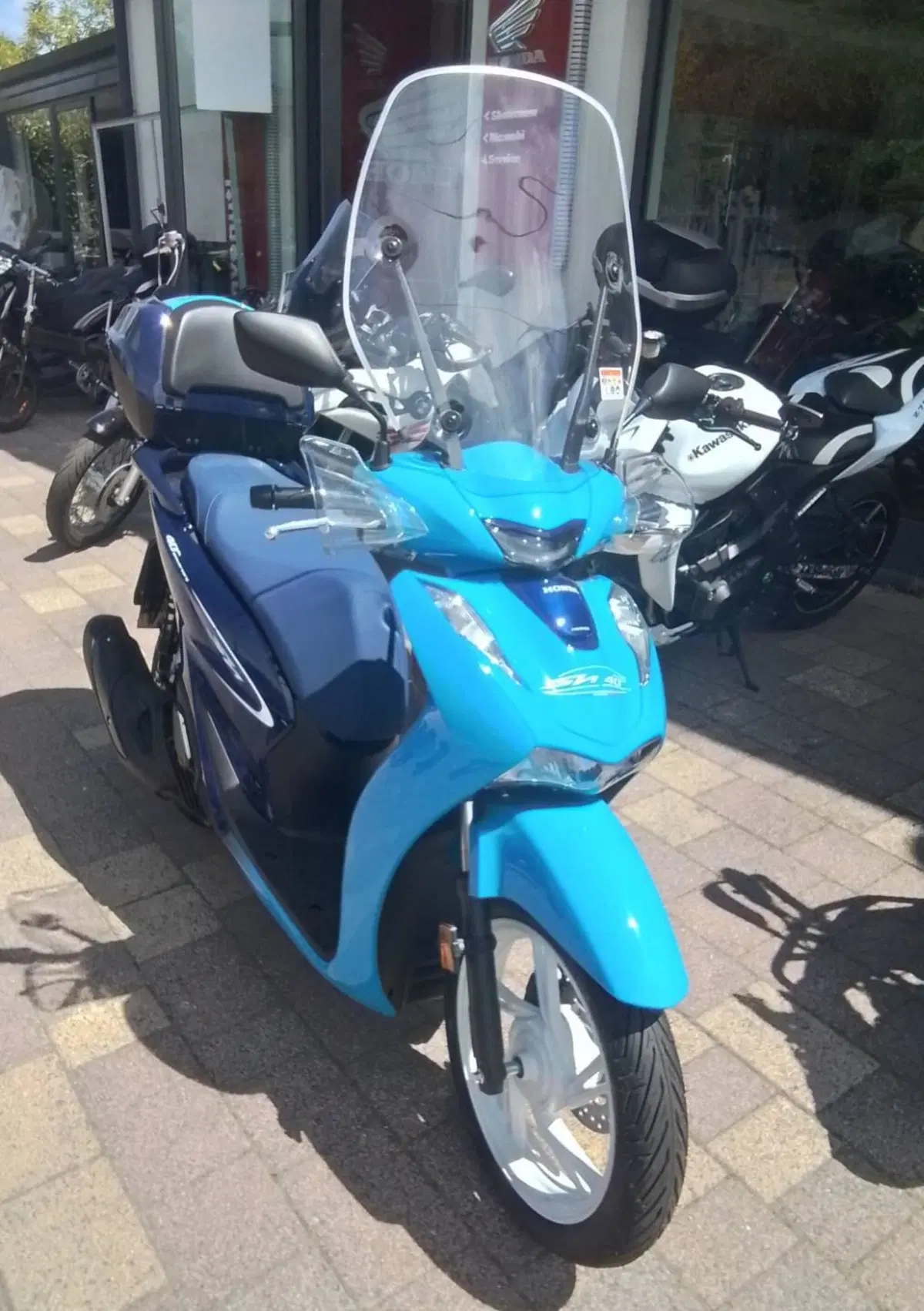 Honda SH 125i (2024 - 25) (17)