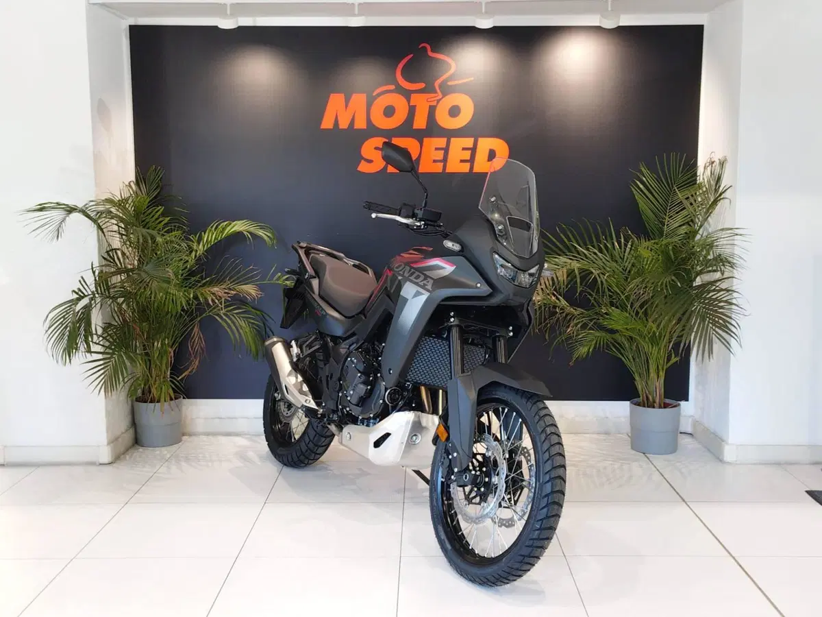Honda Transalp XL750 (2026) (2)