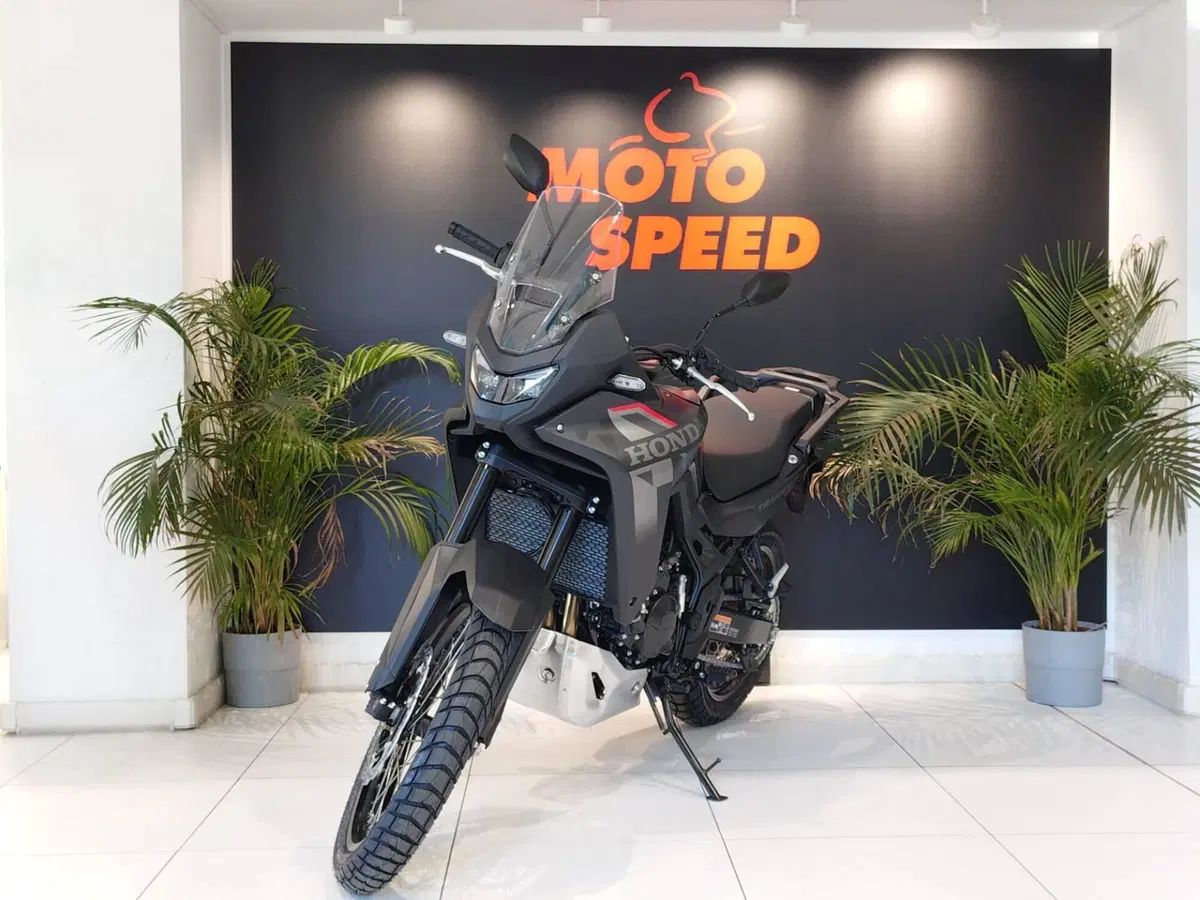 Honda Transalp XL750 (2026) (4)