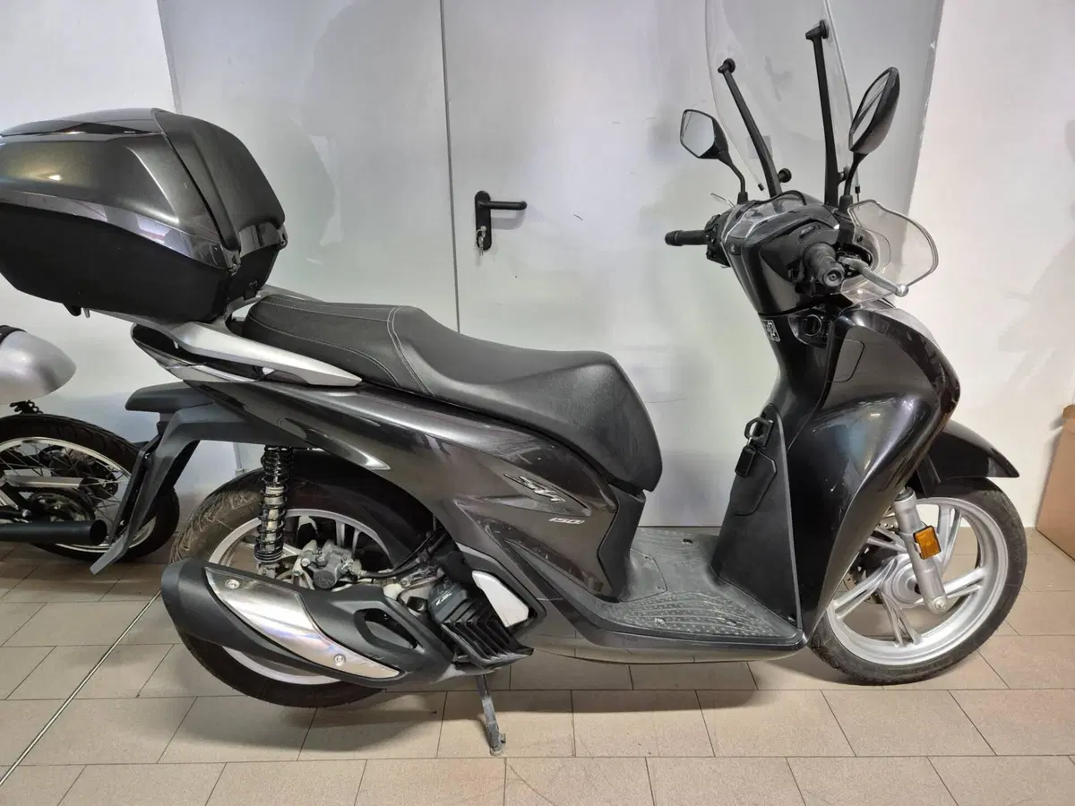 Honda SH 150i (2020 - 23) (3)