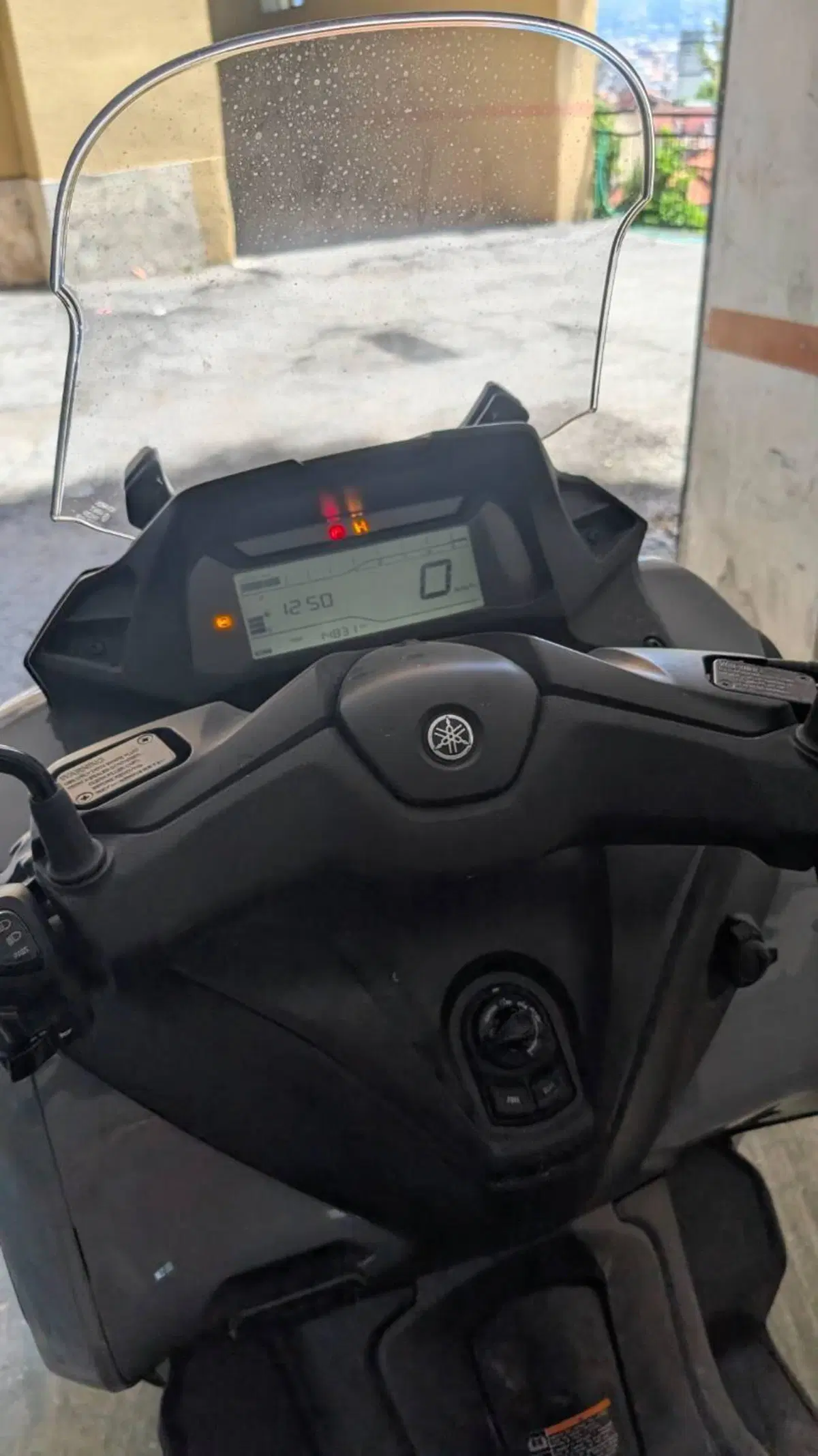 Yamaha Tricity 300 (2021 - 24) (9)
