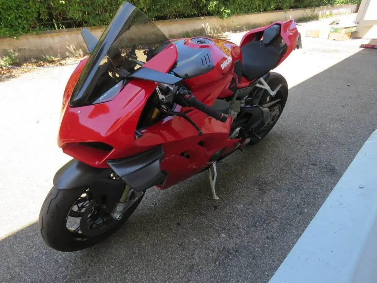 Ducati Panigale V4 S 1100 (2018 - 19) (6)