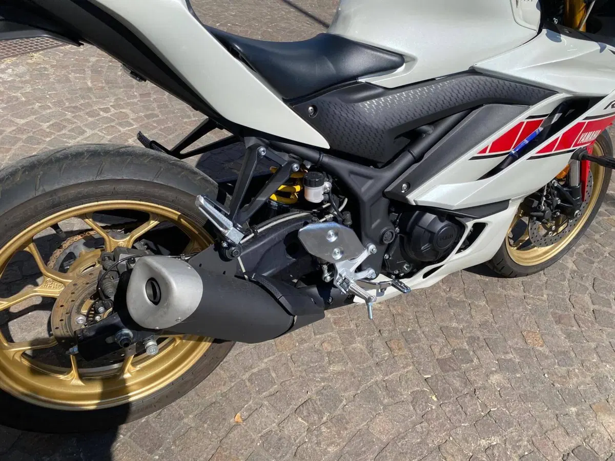 Yamaha YZF R3 (2021 - 24) (4)