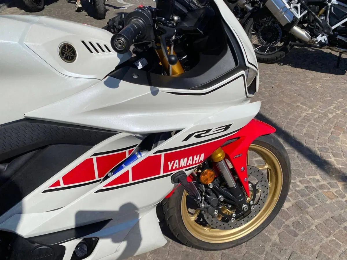 Yamaha YZF R3 (2021 - 24) (8)