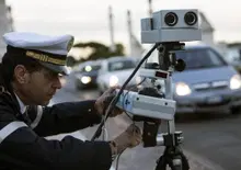 Il paradosso di Roma: più autovelox, meno multe