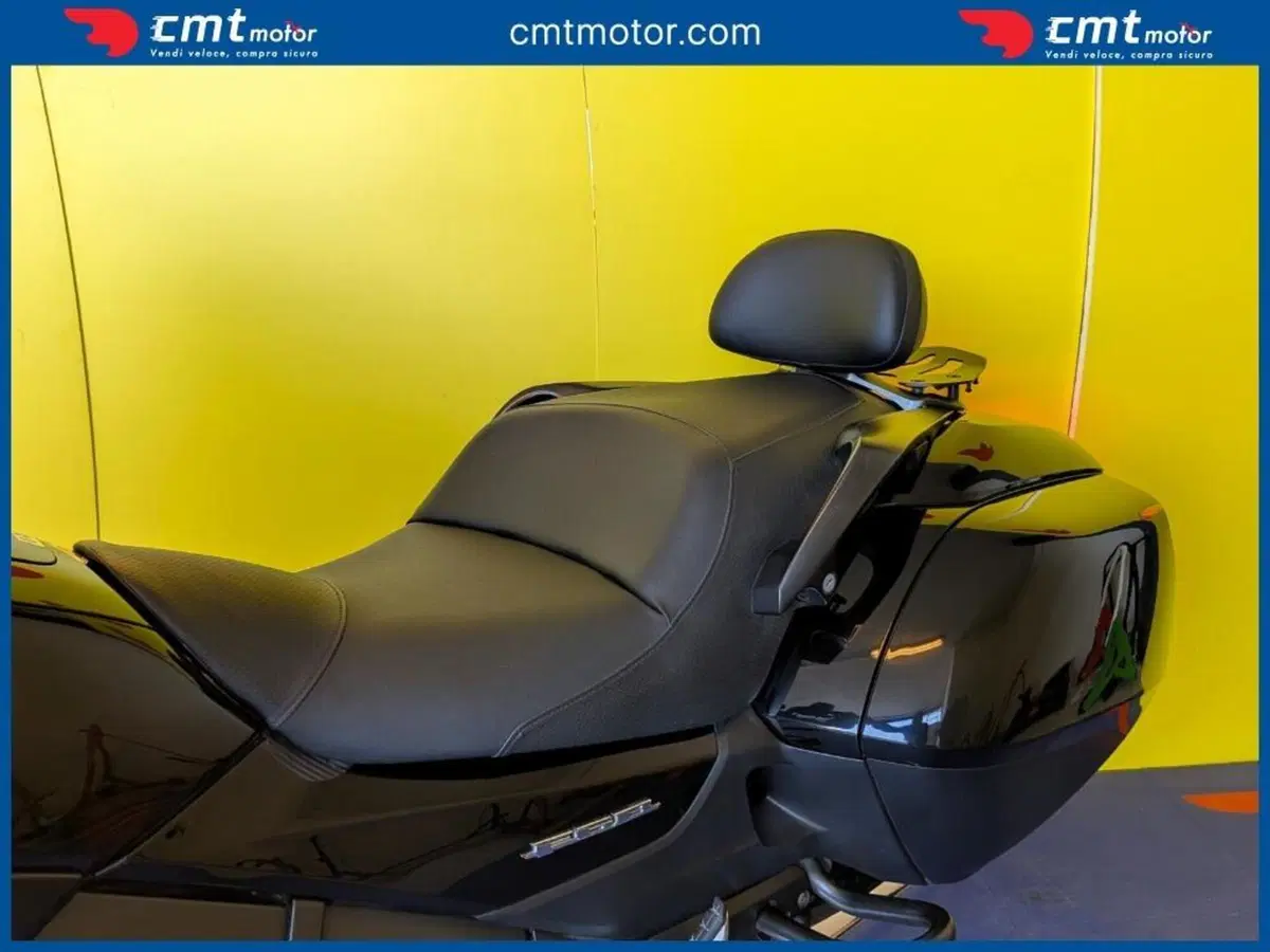 Honda GL 1800 F6B Goldwing Bagger (2012 - 16) (9)