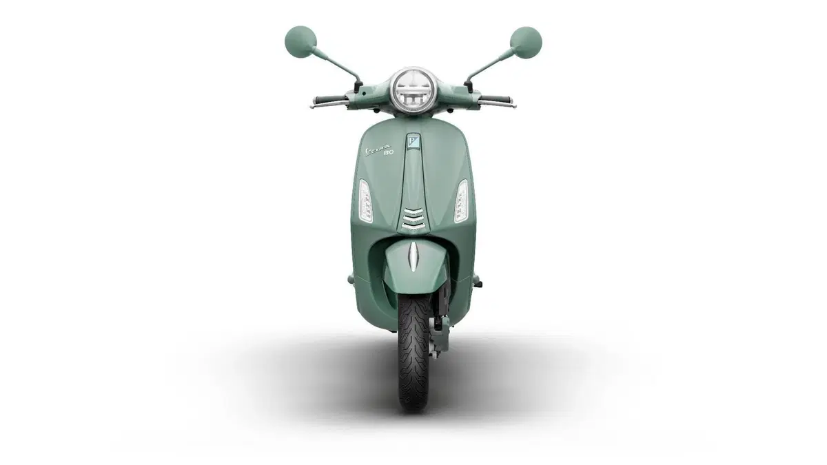 Vespa Primavera 125 80th (2026) (5)