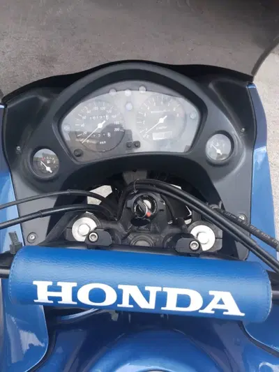 Honda Transalp XL 650V (2000 - 04) usata