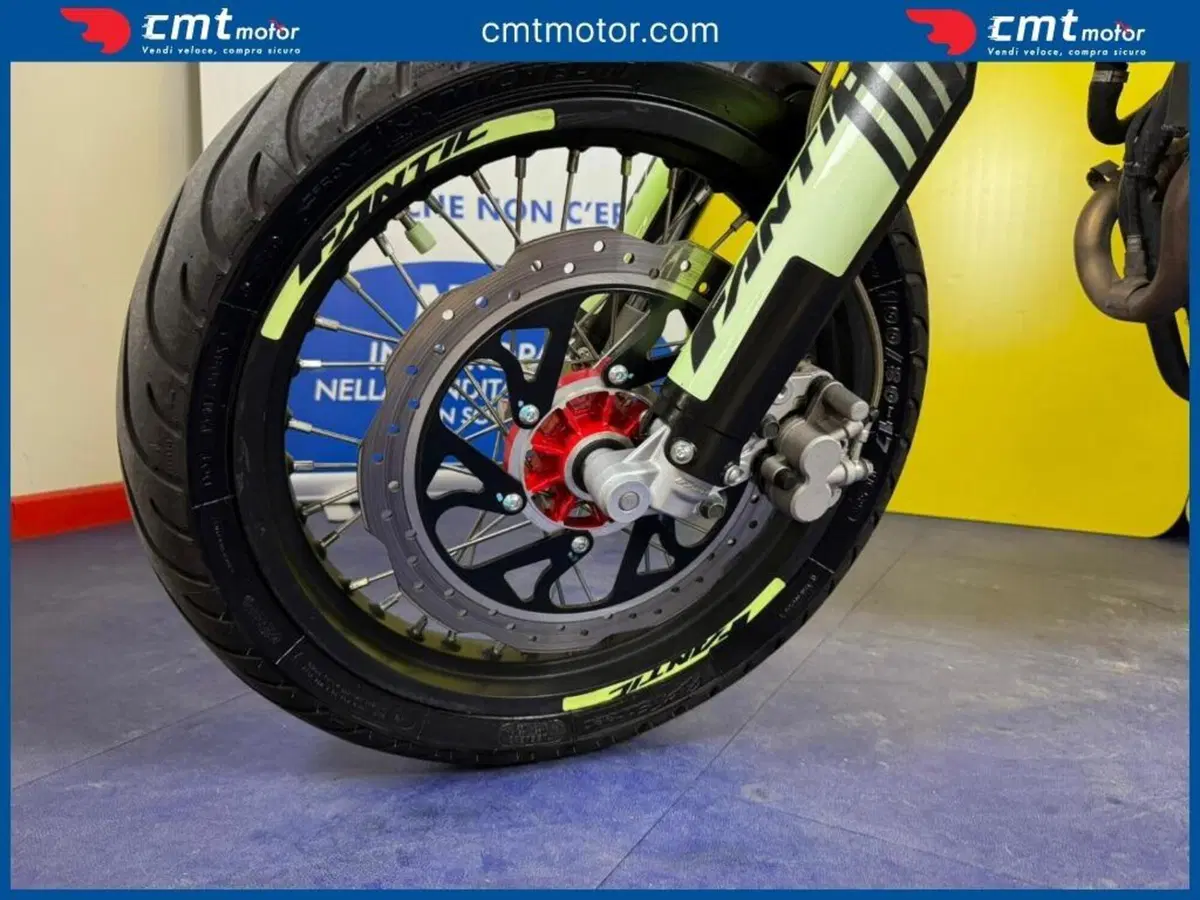 Fantic Motor XMF 125 Motard Competition 4T (2023 - 24) (5)