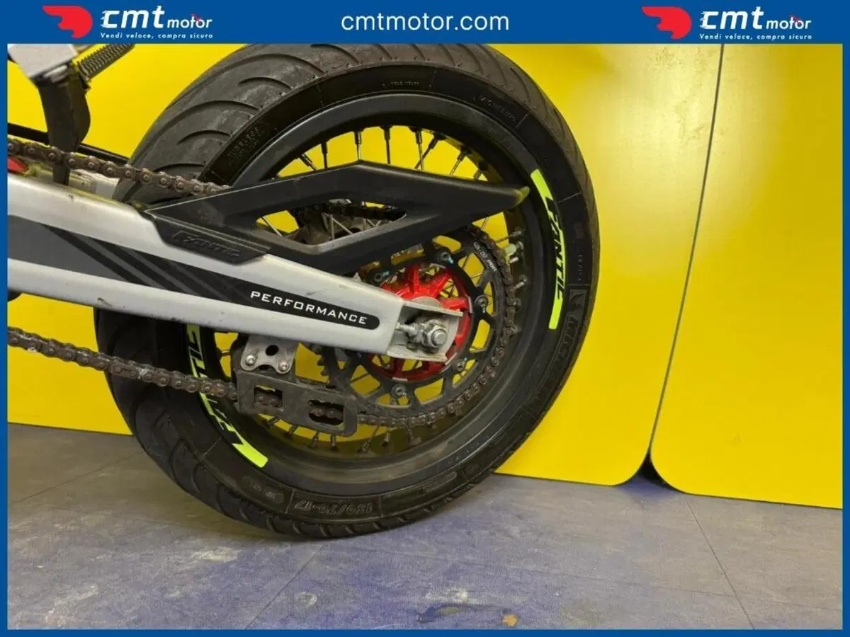 Fantic Motor XMF 125 Motard Competition 4T (2023 - 24) (7)