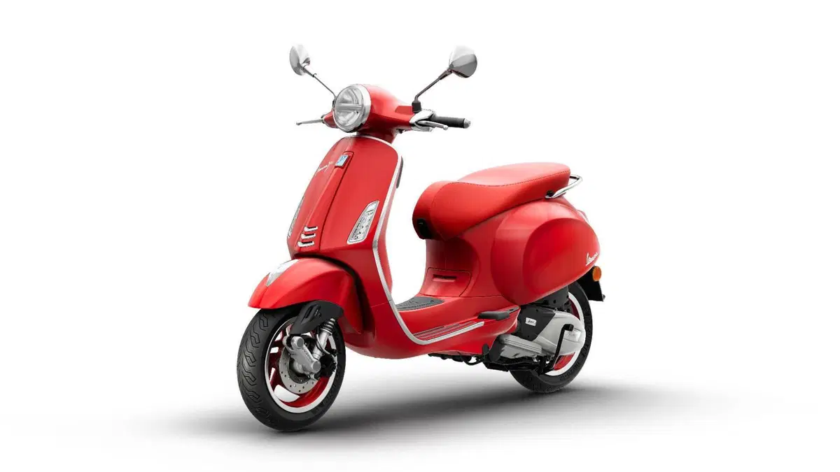 Vespa Primavera 125 RED (2025 - 26) (4)