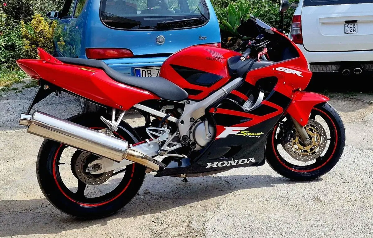 Honda CBR 600 F (2001 - 06) (9)
