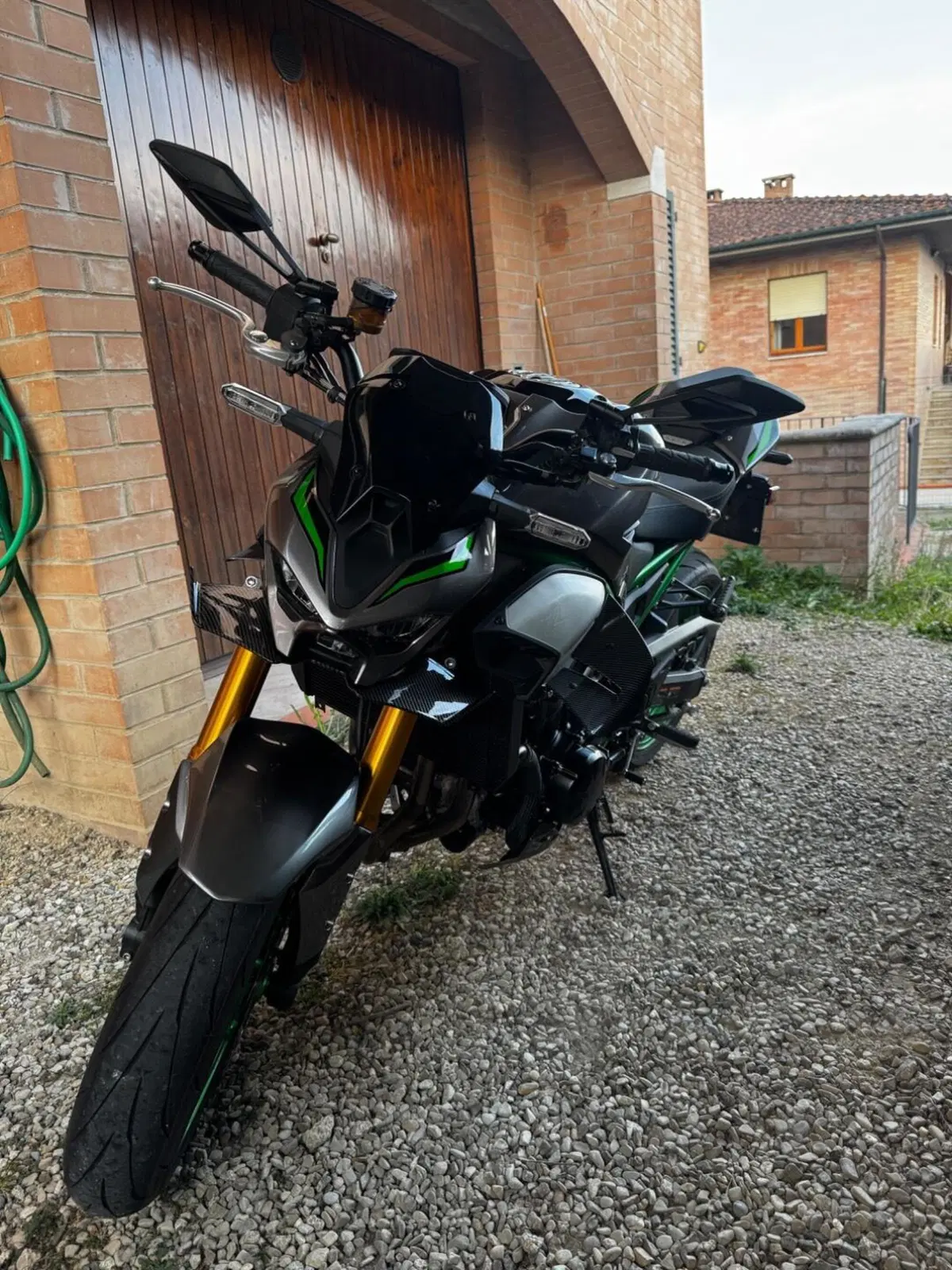 Kawasaki Z 900 SE (2025 - 26) (2)