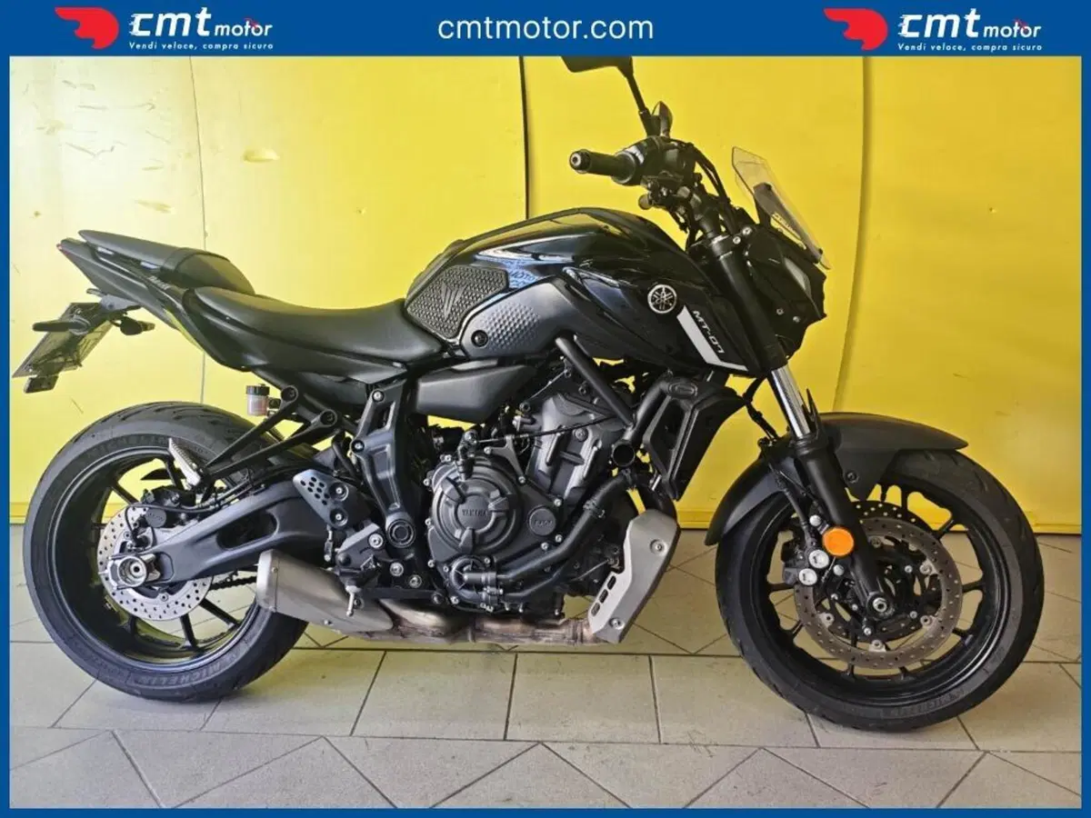 Yamaha MT-07 Pure (2023 - 25)