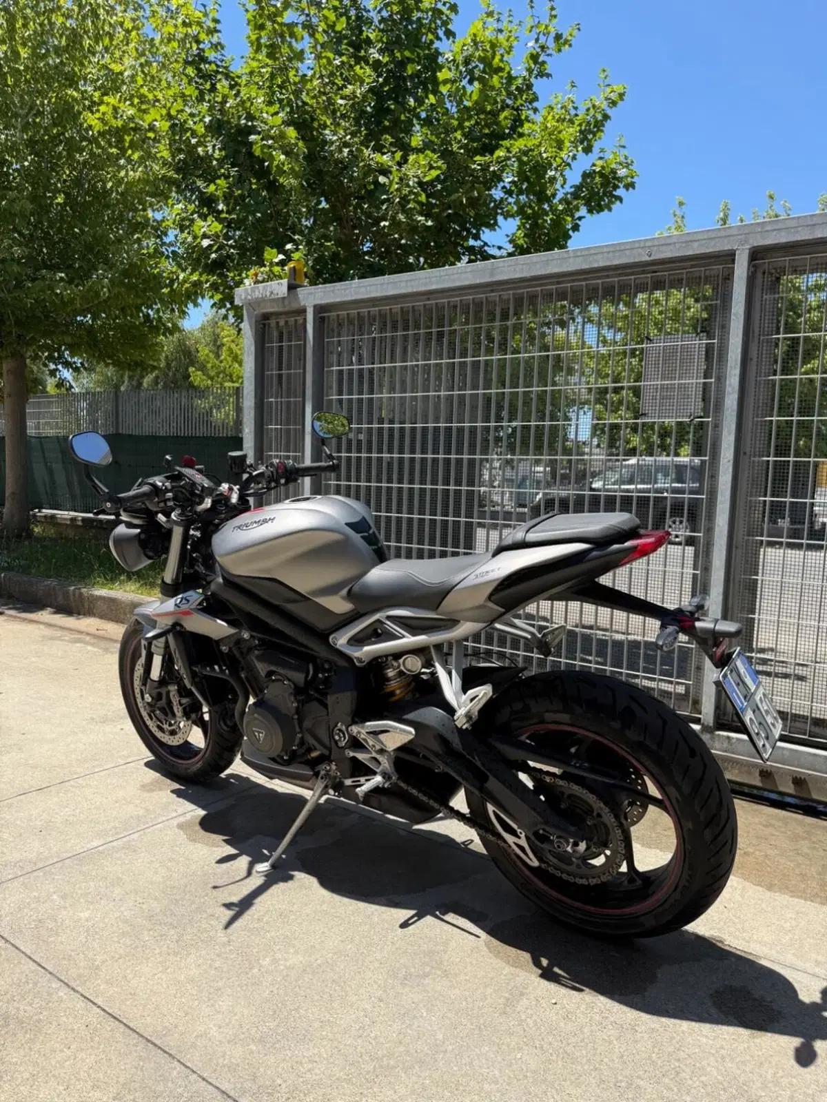 Triumph Street Triple RS (2017 - 19) (2)
