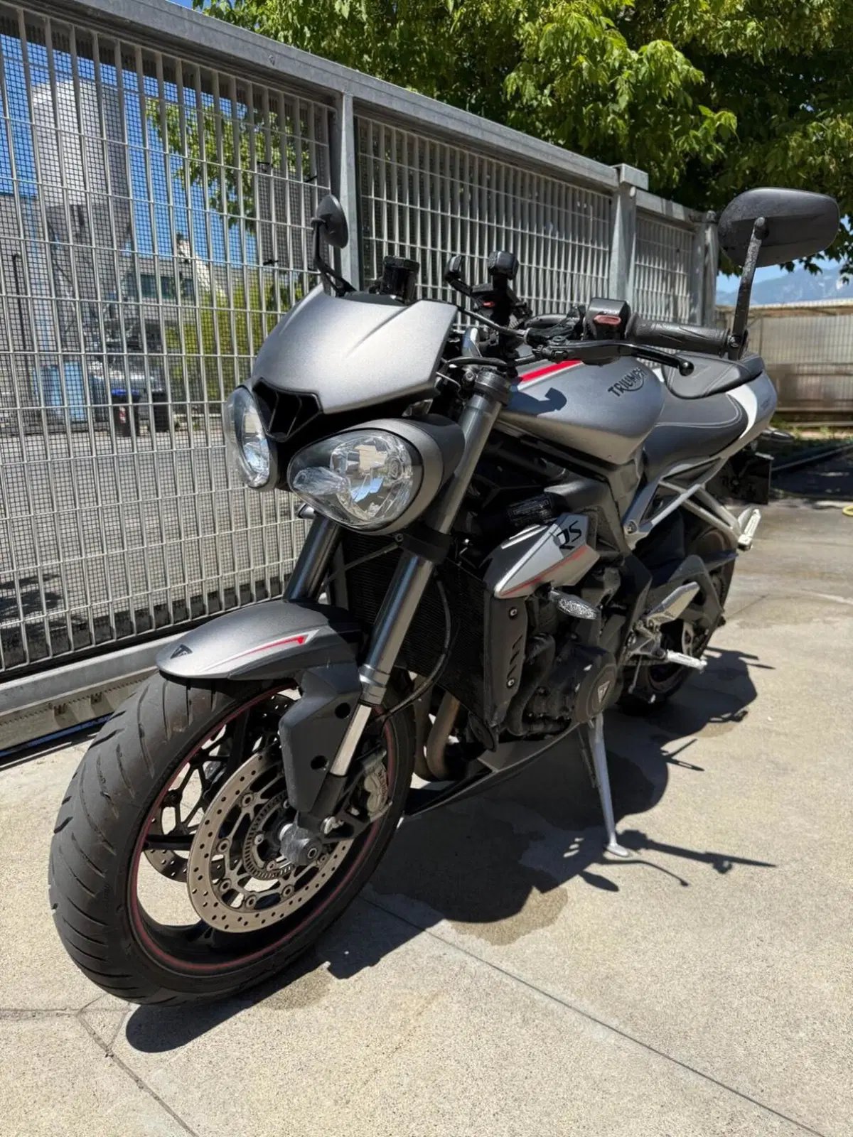 Triumph Street Triple RS (2017 - 19) (4)